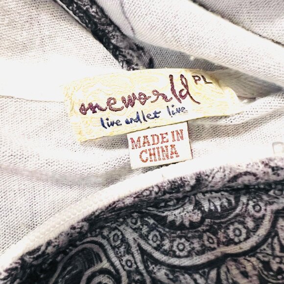 One World-Live and let Live-Silver Studded Y2K Zip Up Hoodie Sweater-PL-Pockets - Picture 14 of 16